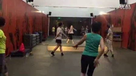 广场舞蹈视频教学大全火火的姑娘分解动作2015有氧健身操全套教学视频瘦身操
