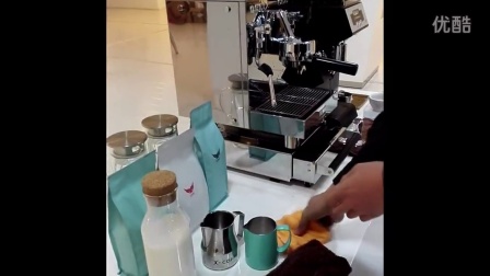 【XCAFFE】惠家310家用意式咖啡机奶泡及牛奶咖啡制作测试