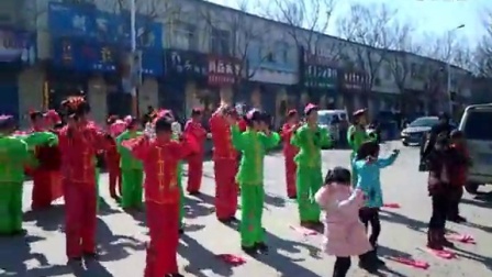 实拍;中国舞钢舞狮