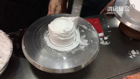 鸿记蛋糕裱花培训之蛋糕抹胚教学示范 广州鸿记甜品西点培训学校