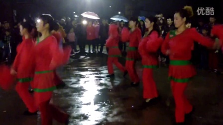 河南省固始县胡族铺镇与马岗乡广场舞汇演。