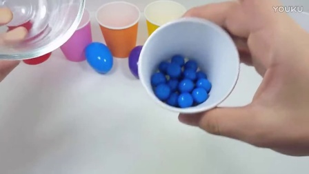 宝宝英语学校学习颜色惊喜蛋泡泡糖惊喜杯和惊奇鸡蛋 Learn Colors With Surprise Eggs and Bubble Gum