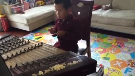 小艺术家王家祥扬琴独奏《喜洋洋》