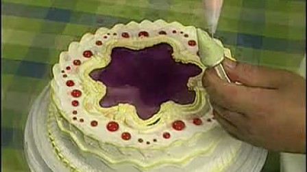 简单的生日蛋糕怎么做_怎样做简单的生日蛋糕_家庭做简单的生日蛋糕_特色生日蛋糕6