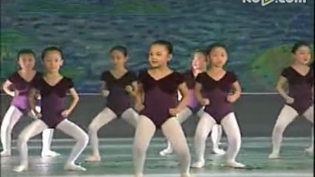 XH5_22_05 中国舞蹈考级教材《我是小小兵》