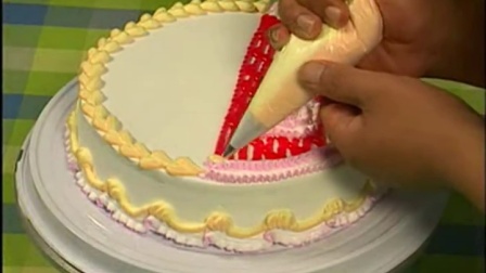 海绵蛋糕制作讲解 教学视频生日蛋糕怎么做