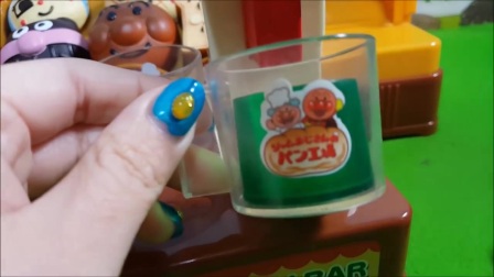 面包超人玩具人❤儿童玩具动漫儿童假扮游戏视频Toikizzu果酱叔叔玩