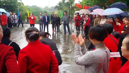 2017泸州石洞纪念碑社区工会庆五一活动
