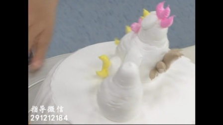 十二生肖蛋糕裱花-鸡