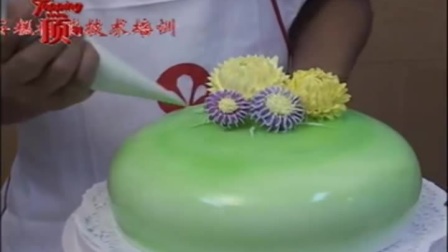 生日蛋糕的做法大全翻糖蕾丝制作方法