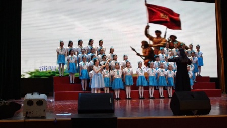 亳州经开区首届唱红歌大赛亳州学院附中小学组合唱《井冈山下种南瓜》