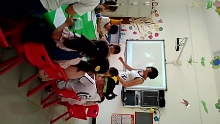 穆家镇中心幼儿园中班《可爱的动物》执教者：杨雨