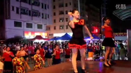青青世界广场舞超清1080P-DJ美丽公主&舞出你的爱&DJ对不起现在我才爱上你_标清