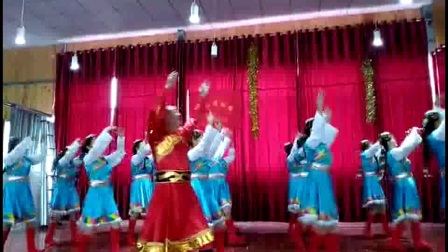 自贡市紫荆花舞蹈队藏族舞我的家乡叫天堂