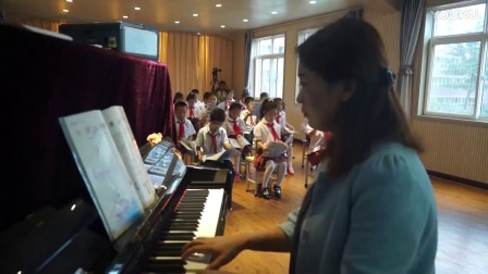 人音版小学音乐唱歌《小蜻蜓》教学视频，西安市灞桥区东城第一小学