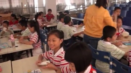 赣美版小学美术第16课《会动的不倒翁》教学视频，于都县第三小学