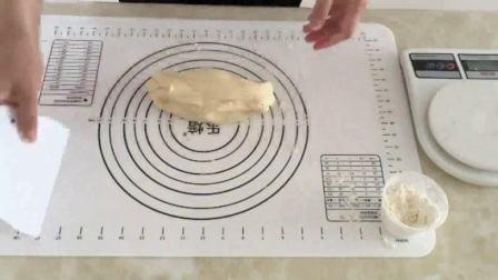 烘焙视频教程全集 制作蛋糕的方法视频 戚风纸杯蛋糕