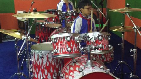 深圳8岁10岁爵士鼓鼓手演奏一《kaiser roll 》西点音乐教育