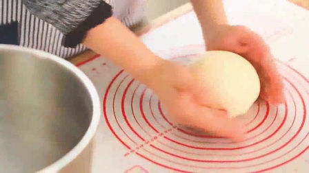 椰子抹茶(班戟)热香饼的制 烘焙翻糖蛋糕的做法视频教程