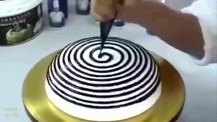 黄油纸杯蛋糕制作 教学视频海绵蛋糕的做法