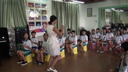 人音课标版（简谱）四年级音乐上册 演奏 学吹竖笛 教学视频，获奖课视频