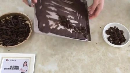 烤箱如何做蛋糕 八寸慕斯蛋糕的做法 怎么裱花蛋糕