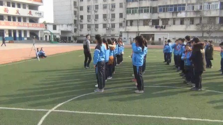《多种形式的接力跑与游戏》小学体育五年级韩勇2018042
