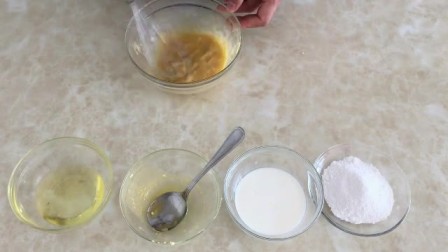 奶油小蛋糕 蒸蛋糕怎么做家庭做法 10寸蛋糕的做法