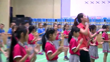 人教版体育与健康一至二年级 儿童基本舞蹈步伐——踏点步 教学视频，获奖课视频