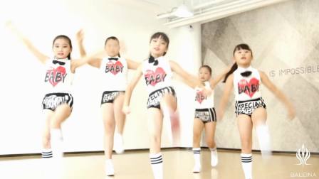 芭蕾娜国际教育-从零学舞蹈天天练舞功-深圳艺术培训舞蹈学校让孩子自信爱跳舞5