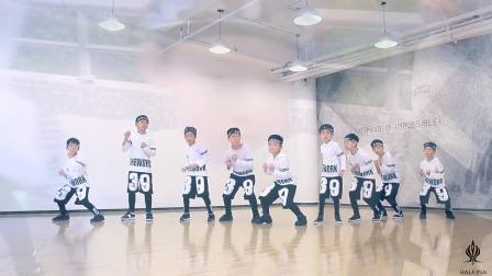 芭蕾娜国际教育-从零学舞蹈天天练舞功-深圳艺术培训舞蹈学校让孩子自信爱跳舞7