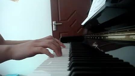 虫儿飞（钢琴女生版）_tan8.com