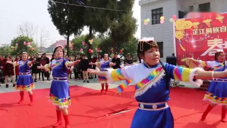 湘西农村春节联欢会，有节奏感《青春踢踏舞》，突然觉得到了草原