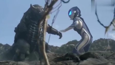 终极奥特曼战斗：捷德奥特曼被干趴下，但人间体怎么一点事都没有