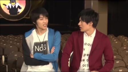 奥特曼炫耀罗布回旋闪光，佩嘉觉得这个捷德奥特曼的变身器很像