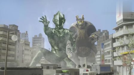 艾克斯奥特曼：艾克斯奥特曼变成石像，只为解析怪兽的要害！