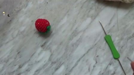 巧琳娃手作野餐包草莓教程2缝合组装图解视频