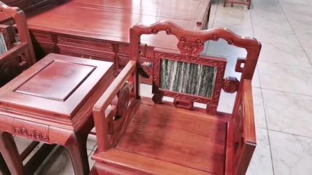 红木家具常见的几种材质，老挝大红酸枝古典红木沙发