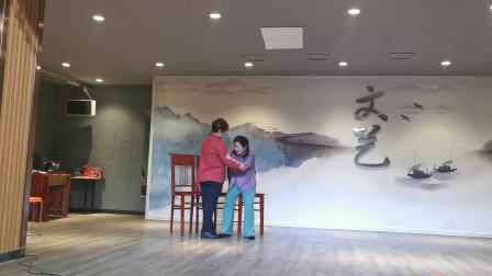 濮阳市华龙区红星艺术团在绿景排练豫剧英烈贤妻