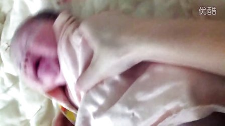 宝宝成长日记——宋子萱2011年9月5日视频（1）出生后产房打疫苗