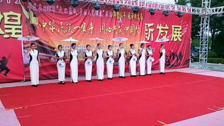 2018年贺兰旗袍协会在欣兰广场艺演旗袍秀太湖美：拍摄张福忠。