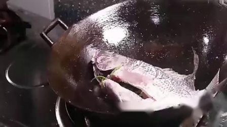 红烧鱼做法教程，讲解清晰，方法简单，在家自己做红烧鱼