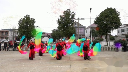 扇舞《欢聚一堂》表演：彭泽县和团开心舞蹈队