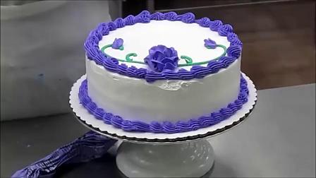甜品制作蓝色梦幻生日蛋糕，来看看她是怎么制作的吧