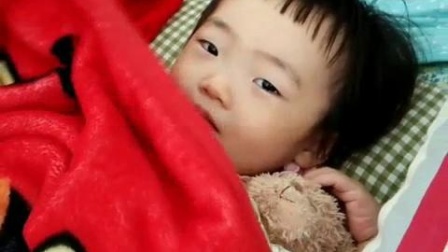 悦悦成长视频：二十个月的宝宝睡觉觉