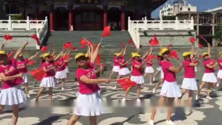 白兰鸽艺术团舞蹈视频《红旗飘飘》