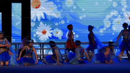 舞蹈《清江恋歌》成都龙泉市民艺术学校成人舞蹈班，指导老师：和燕、石媛