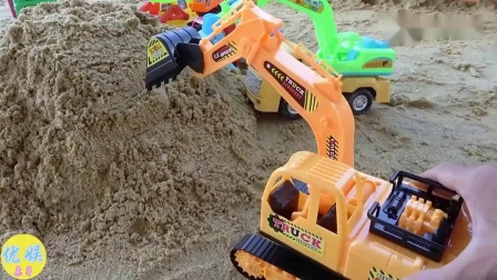 卡通挖掘机翻斗车户外模拟工作 工程车玩具视频.mp4