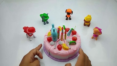 汪汪队：生日快乐，水果生日蛋糕切切乐玩具