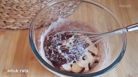 tripujis-2分钟学会马克杯巧克力熔岩蛋糕